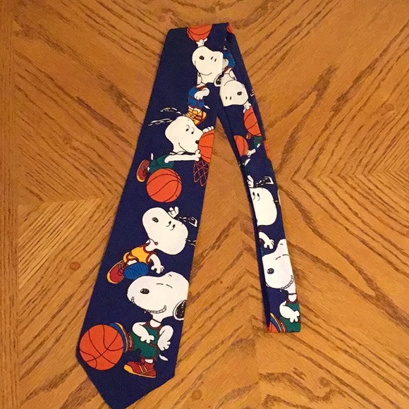 Peanuts Other - LOWEST PRICE❗️Vintage Peanuts Snoopy Basketball Tie